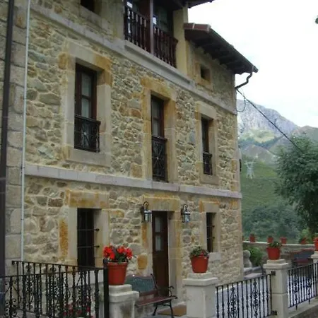 Rurales La Husteriza شقة Ruenes